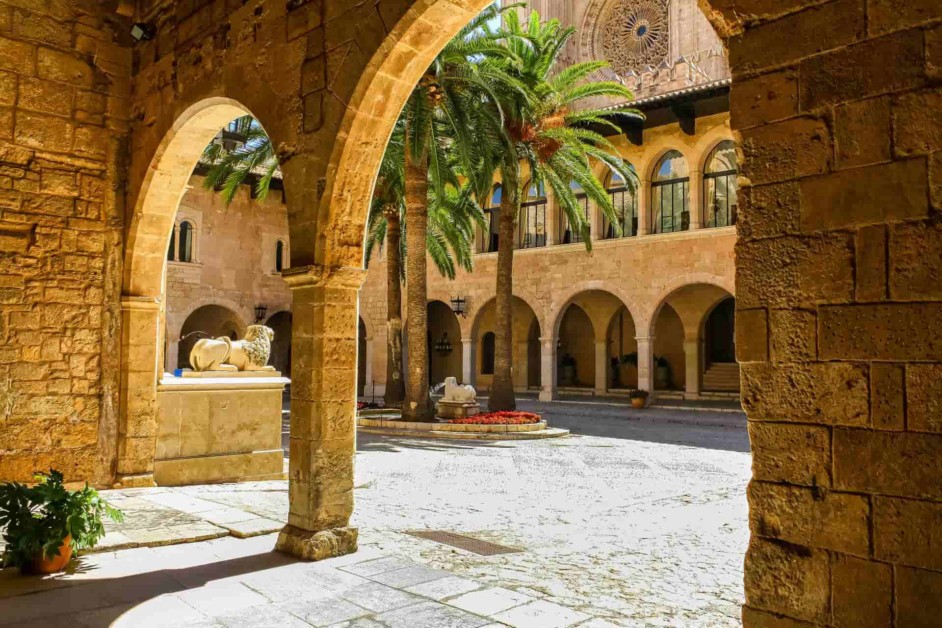 Innenhof der Kathedrale in Mallorca Stadt